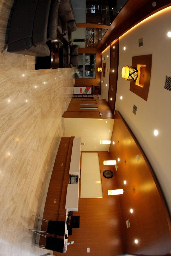 Hotel Rathna Residency Selam Zewnętrze zdjęcie