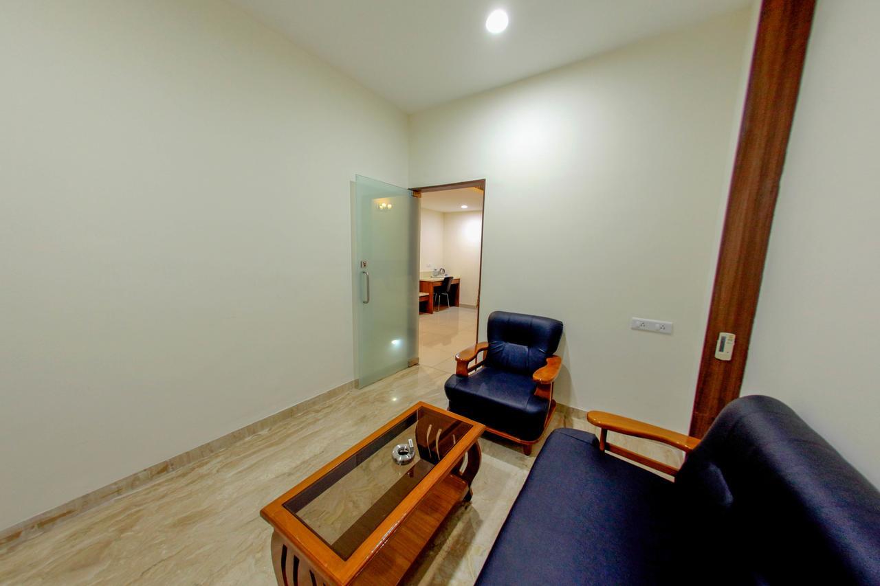 Hotel Rathna Residency Selam Zewnętrze zdjęcie