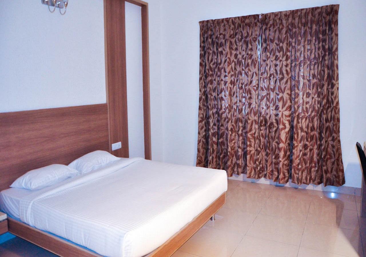 Hotel Rathna Residency Selam Zewnętrze zdjęcie