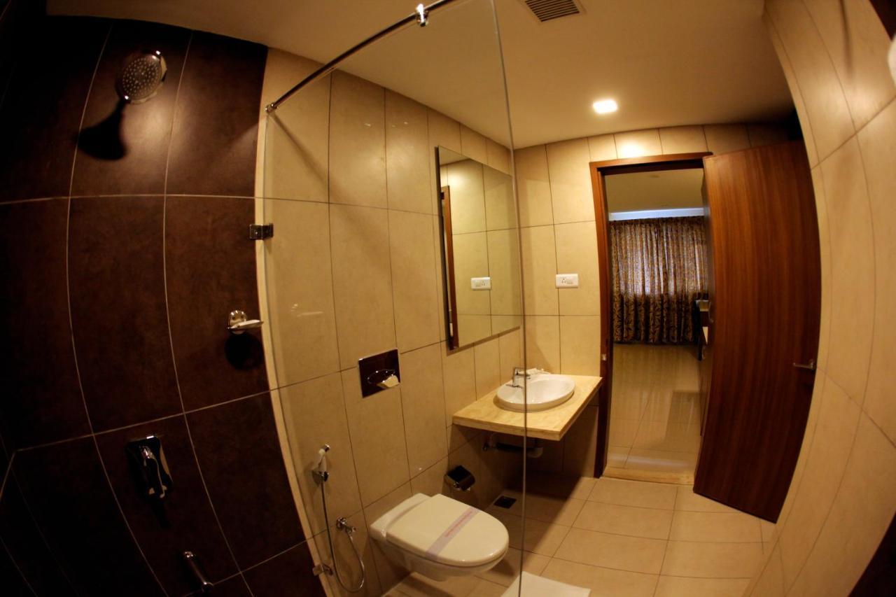 Hotel Rathna Residency Selam Zewnętrze zdjęcie